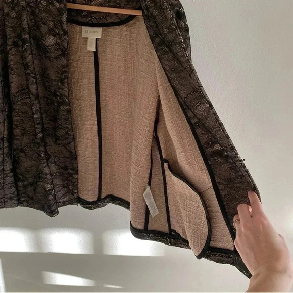 Chico's Lace-Embellished Jacket Sz 3 (16-18/XL) - Picture 12 of 13